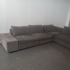 Eilersen Modern Gray Sectional