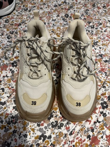 Balenciaga triple sneaker - balenciaga,