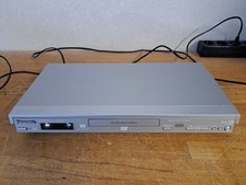  Panasonic DVD-S24