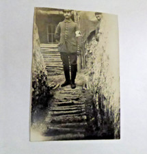 Sanitäter i. Schützengraben Feldgrau m. Armbinde Rotes Kreuz beschr. 1916