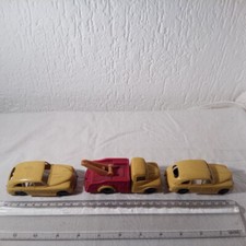 Drei ca. 60 Jahre alte