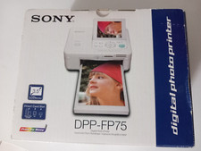 Sony Fotodrucker DPP FP75 - TOP Zustand, mit Fotopapier + zusätzl. Papiereinzug!