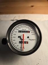 Triumph Daytona 900 T300D