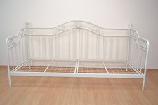 Tagesbett cremeweiß inkl. Lattenrost Einzelbett Day-Bed Metallbett romantisch