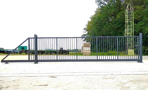 7000x1800 manuell industrietor - 7000x1800,