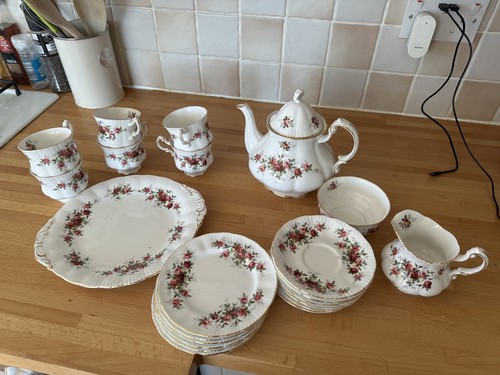Paragon menuett bone china - menuett,