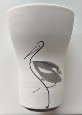 Kunstvoller Porzellanbecher der Manufaktur Hering in Berlin