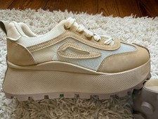 Sneaker Turnschuhe Gr. 38 NEU