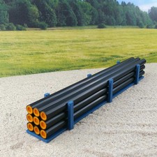 9 einzelne Fernwärme-Rohre im