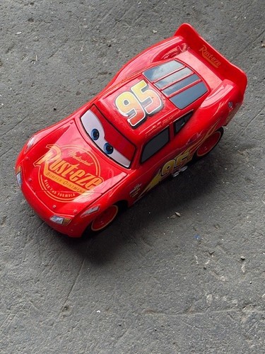 Cars lightning mcqueen - cars, auto