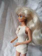 VINTAGE Ski Fun Barbie Mattel