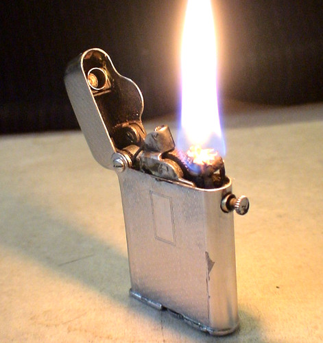Altes feuerzeug thorens - (, dame
