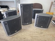 JBL Lautsprecher 5er Set grau/Silber, 4x SCS10SAT / 1x SCS10CEN, Auflösung 
