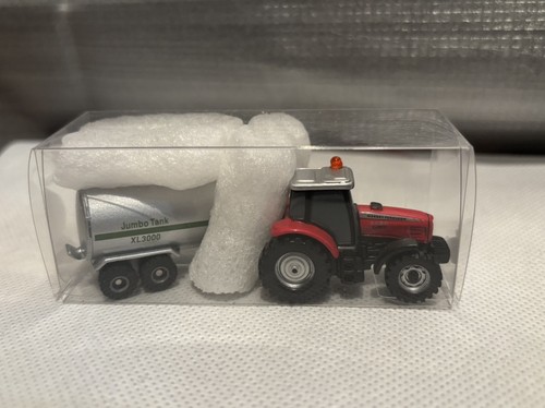 Traktor mit güllefass spur - spur, tt