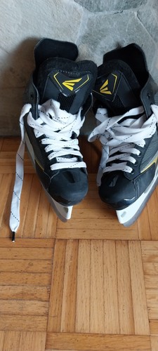 Eishockey-/Eislauf-Ausrüstung