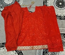 Bollywood Salwar Kameez Indische Kleidung in einem schönen Rot