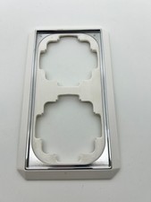 Gira Facet Trias 2-fach Rahmen Reinweiß Weiß mit Chromkante Lesen