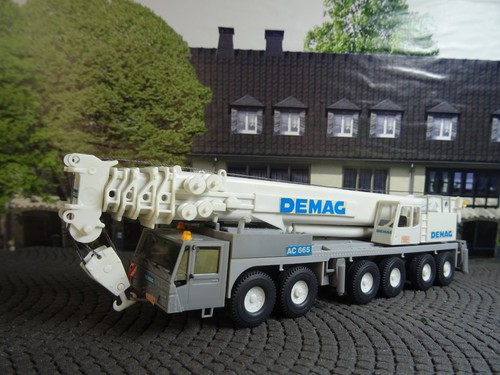 Kibri demag autokran gebaut - ,