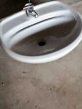 Waschtisch Hellgrau mit  Einhebelarmatur  Neuwertige Armatur Größe 50 cm x 50 cm