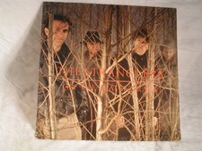 THE STRANGLERS  - OFF THE
