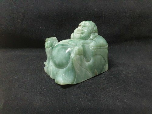Buddha aus jade jadeit - buddha, ca