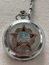 Russische Taschenuhr Molnija mit dekorativem Ziffernblatt silberfarben
