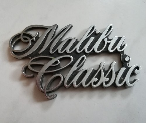 Malibu classic emblem 1976 - malibu,