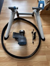 Tacx Flow Smart Rollentrainer – Heimtrainer mit Garmin & Zwift App Anbindung