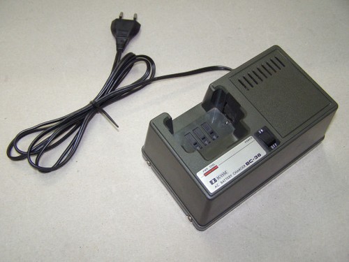 Icom battery charger - battery, bc-36