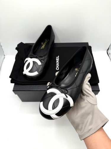Chanel 26m coco beach - chanel,