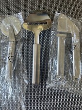 3 tlg. Edelstahl Küchenhelfer Set (Käsehobel, Knoblauchpresse, Pizzaschneider)