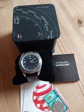 atop World Time Watch Neu in