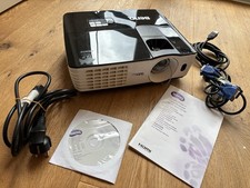 BenQ TH681 3D Beamer mit 3000 ANSI-Lumen und Full-HD für das Heimkino und Büro