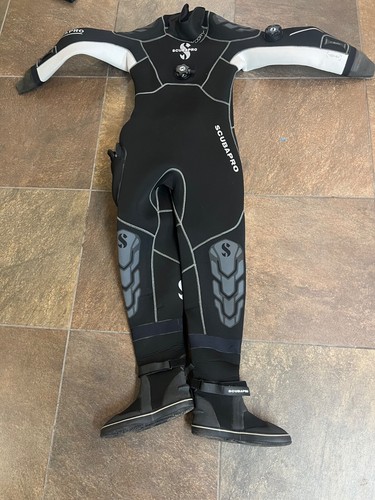 Scubapro dry suit - scubapro,
