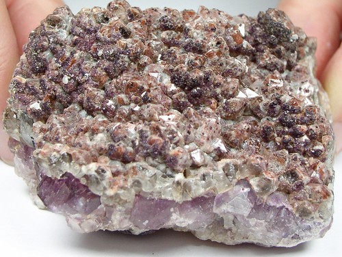 Eisenkiesel quarz auf fluorit - eisenkiesel,