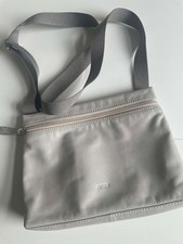 Damen Umhängetasche von BREE, Damentasche