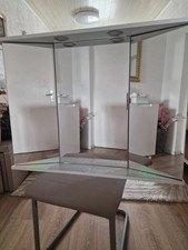 Badezimmer Spiegelschrank mit