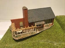HO Faller 264 H0 Bungalow/ Haus Siedlung Cottage  mit Kamin Fertig Gebaut