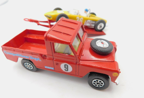 Corgi toys land rover - ,
