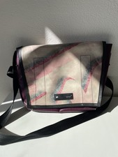 Freitag cut f12 dragnet - f-cut,