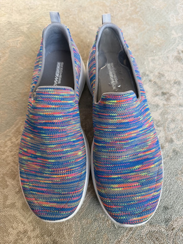 Skechers slip shoes go - slip, on