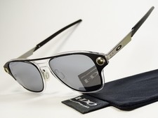 Oakley Coldfuse Ti Titanium