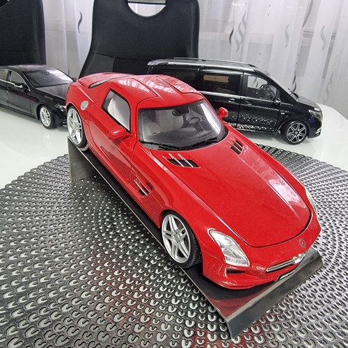 Mersedes benz sls amg 1 - ,