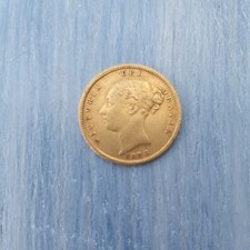 22ct Gold Half Sovereign Queen