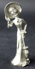 Zinnfigur Dame mit Hut und