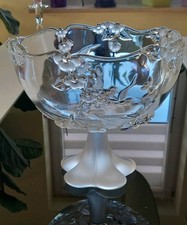 Obstschale Aus Glas mit Fuß
