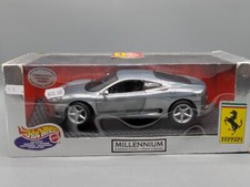 Modellautos 1:18 Hot Wheels Ferrari 360 Modena Silber mit OVP