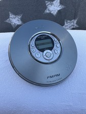 Sony Walkman D-NF420 CD Spieler Atrac3plus MP3 FM/AM Radio Tuner Vintage Discman