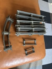 Spur S Schienen für