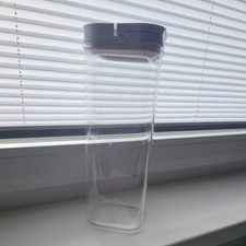 Vorratsbehälter 2300 ml, rund, luft- und wasserdichte Einhand-Bedienung